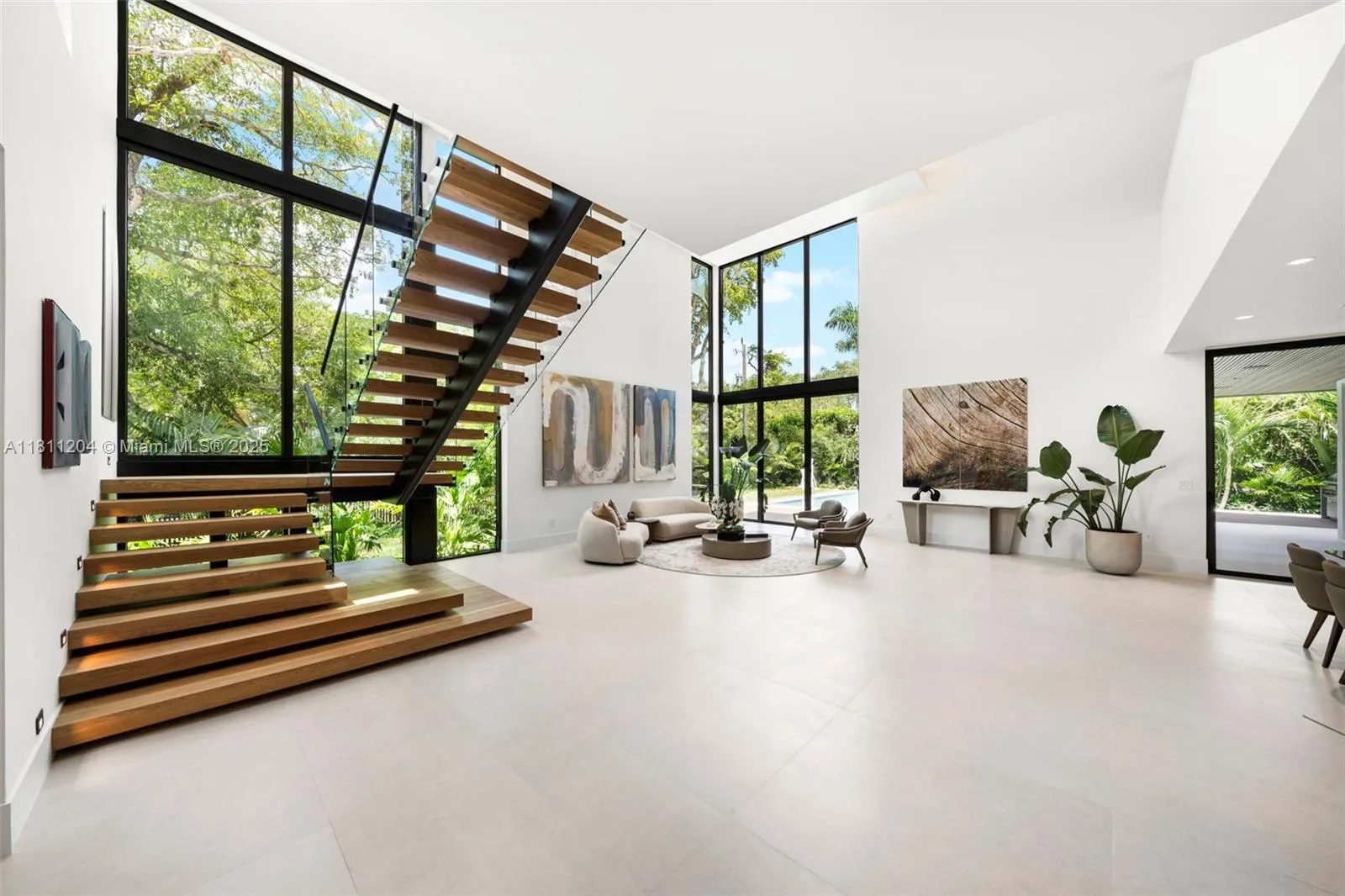 Miami, Florida 33143, United States, 7 Bedrooms Bedrooms, ,8 BathroomsBathrooms,Residential,Coming Soon,139840