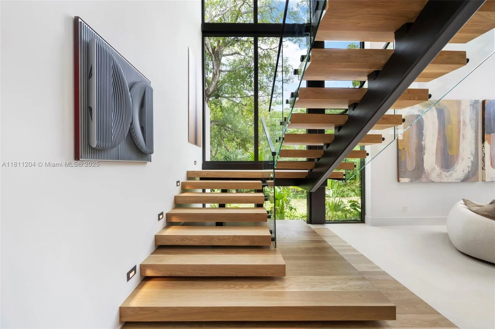 Miami, Florida 33143, United States, 7 Bedrooms Bedrooms, ,8 BathroomsBathrooms,Residential,Coming Soon,139840