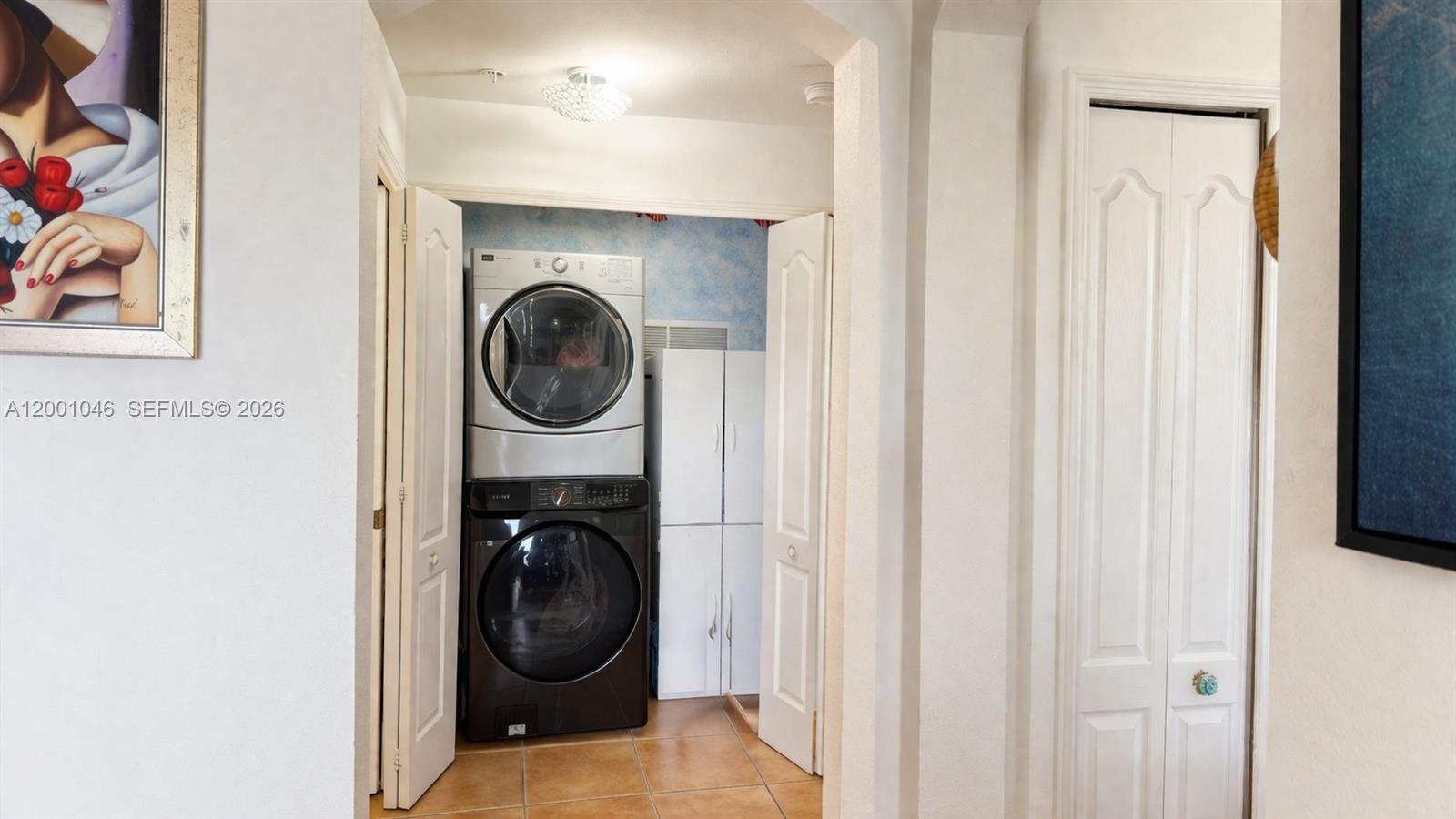 CENTURY PARK CONDO - Residential