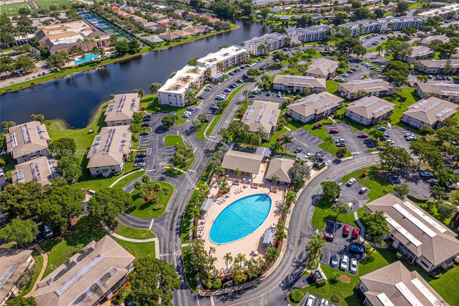 BELFORT CONDOMINIUM R - Residential