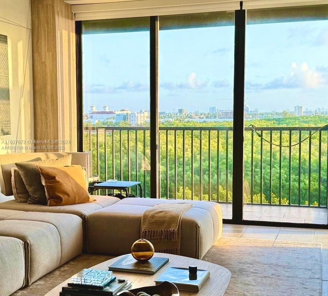 Property for Sale at 3375 N Country Club Dr 701, Aventura, Miami-Dade County, Florida - Bedrooms: 1 
Bathrooms: 2  - $263,000