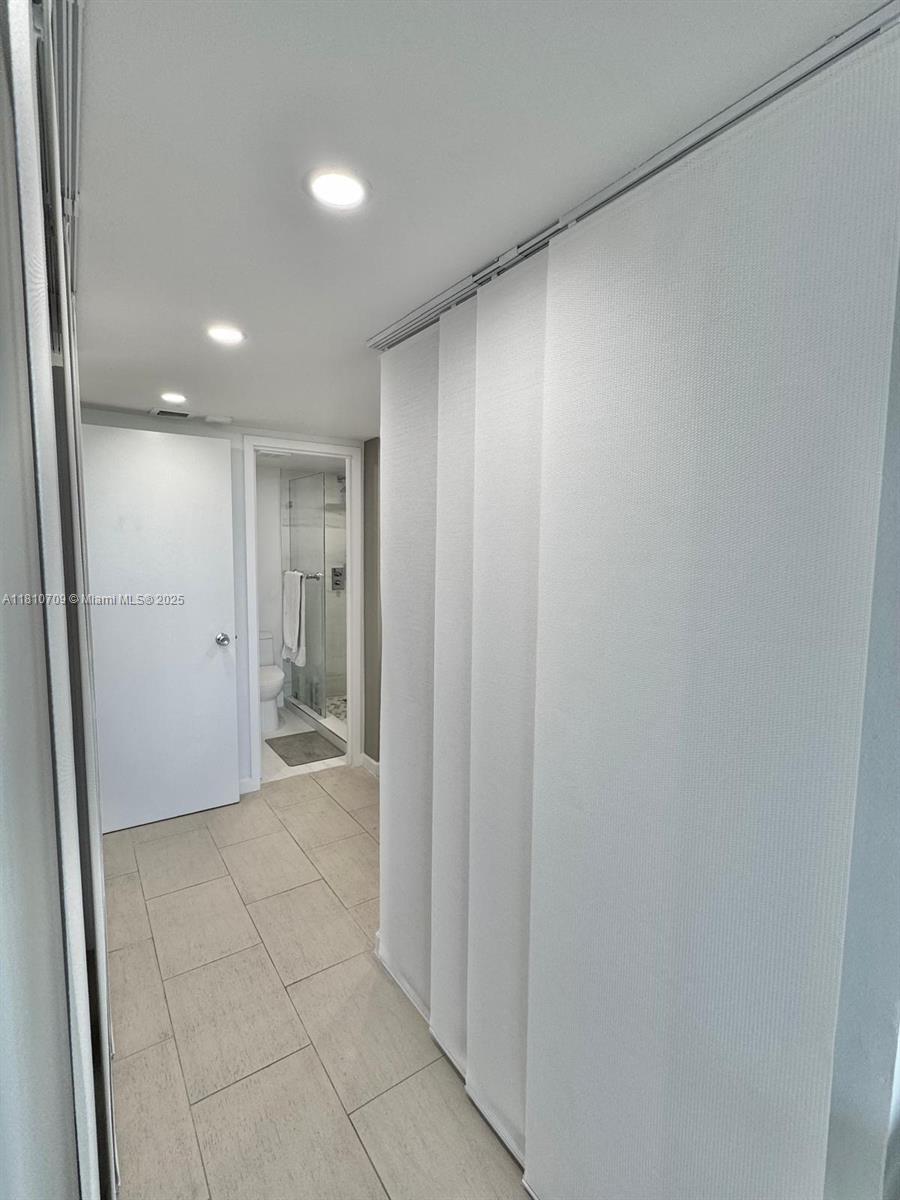 BONAVISTA CONDO - Residential