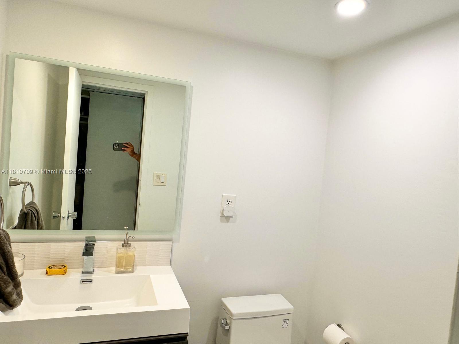 BONAVISTA CONDO - Residential