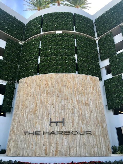 16385 Biscayne Blvd. 1902 North Miami Beach FL 33160