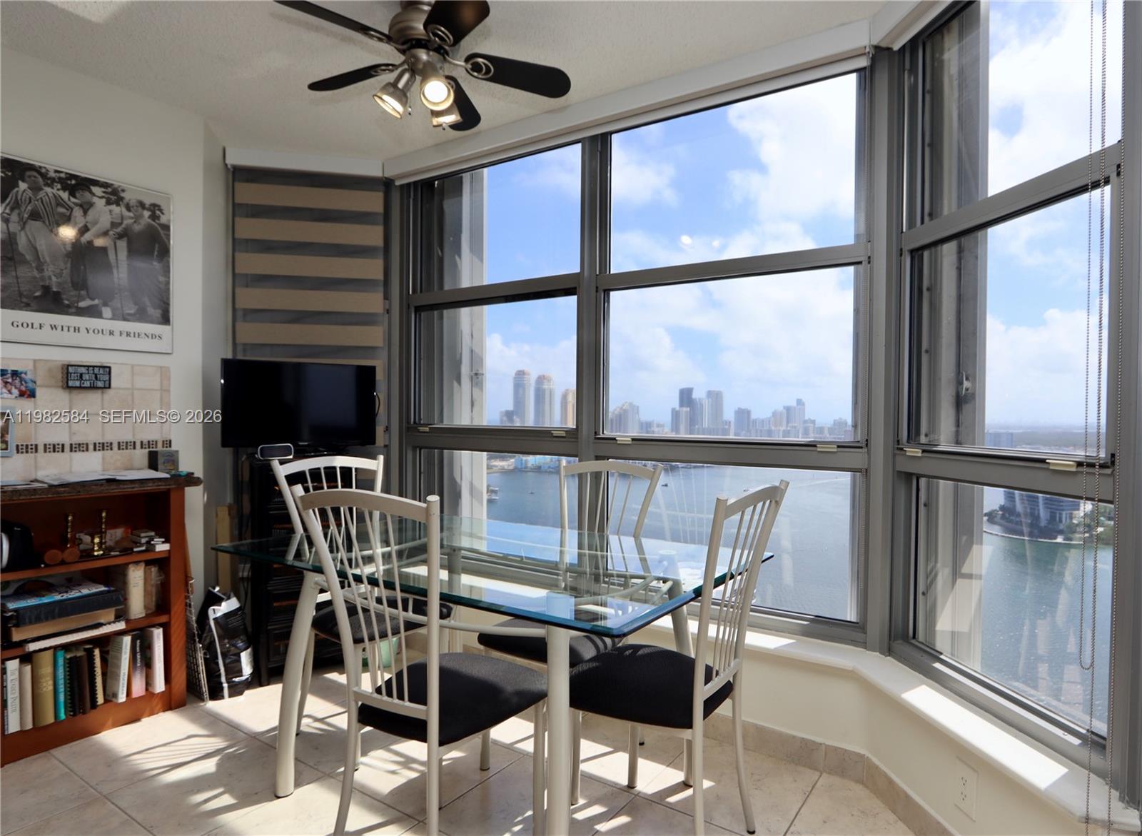 MYSTIC POINTE TOWER 400 C - Residential