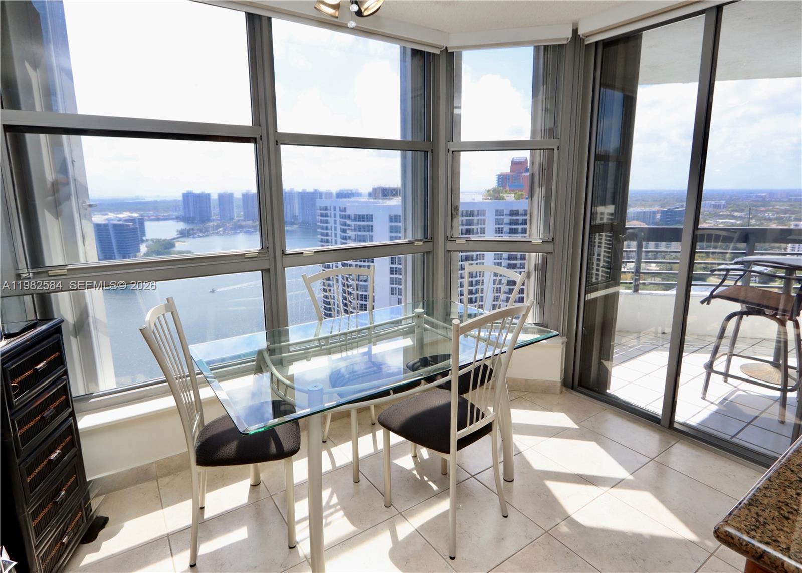 MYSTIC POINTE TOWER 400 C - Residential