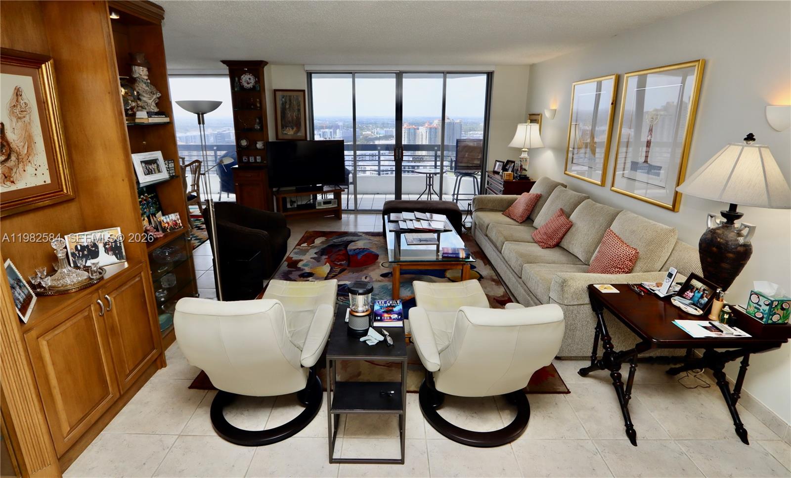 MYSTIC POINTE TOWER 400 C - Residential