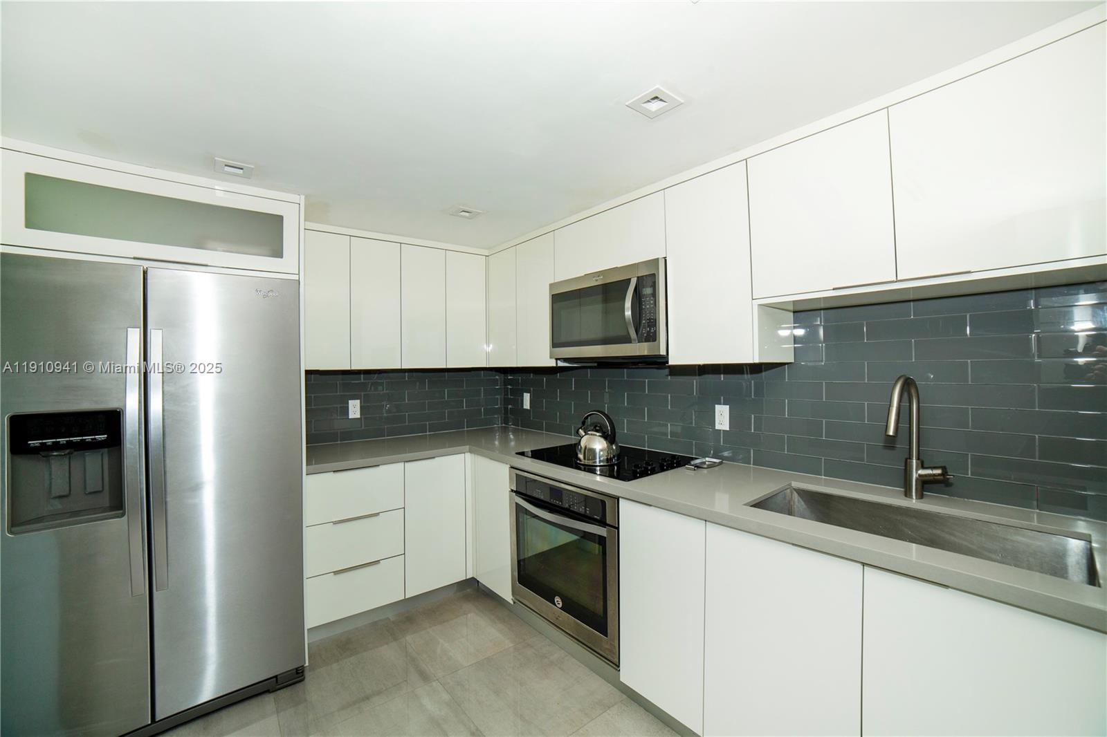 ARLEN HOUSE EAST CONDO - Residential Lease