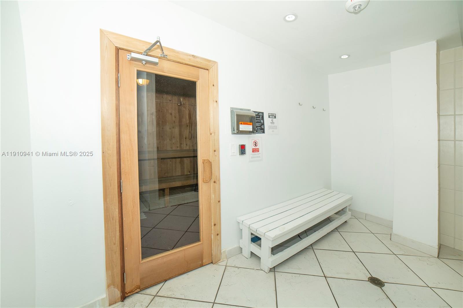 ARLEN HOUSE EAST CONDO - Residential Lease