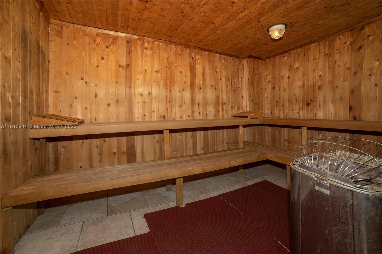 ARLEN HOUSE EAST CONDO - Residential Lease