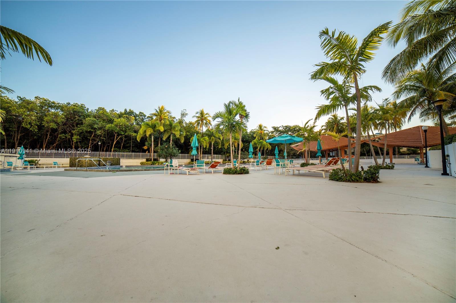 ARLEN HOUSE EAST CONDO - Residential Lease