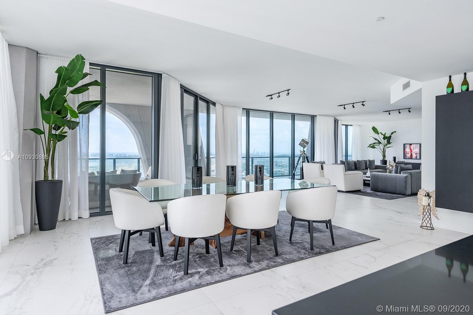 ONE THOUSAND MUSEUM CONDO - Residential