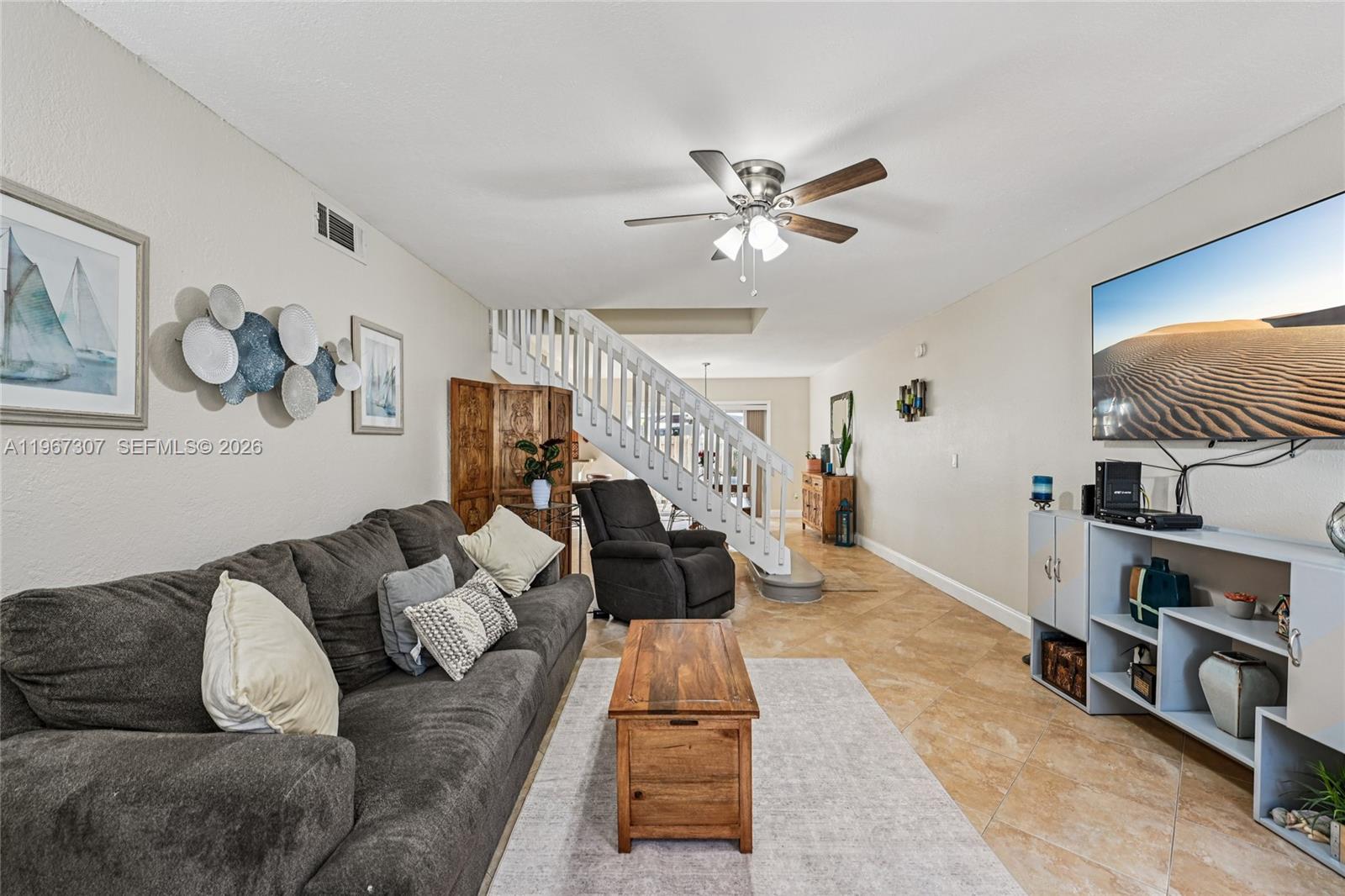 FLAMINGO GARDENS - Residential