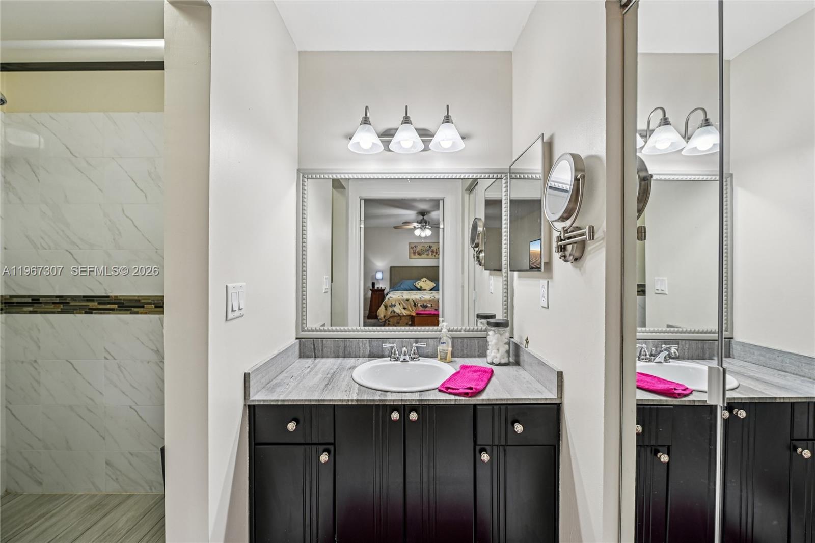 FLAMINGO GARDENS - Residential