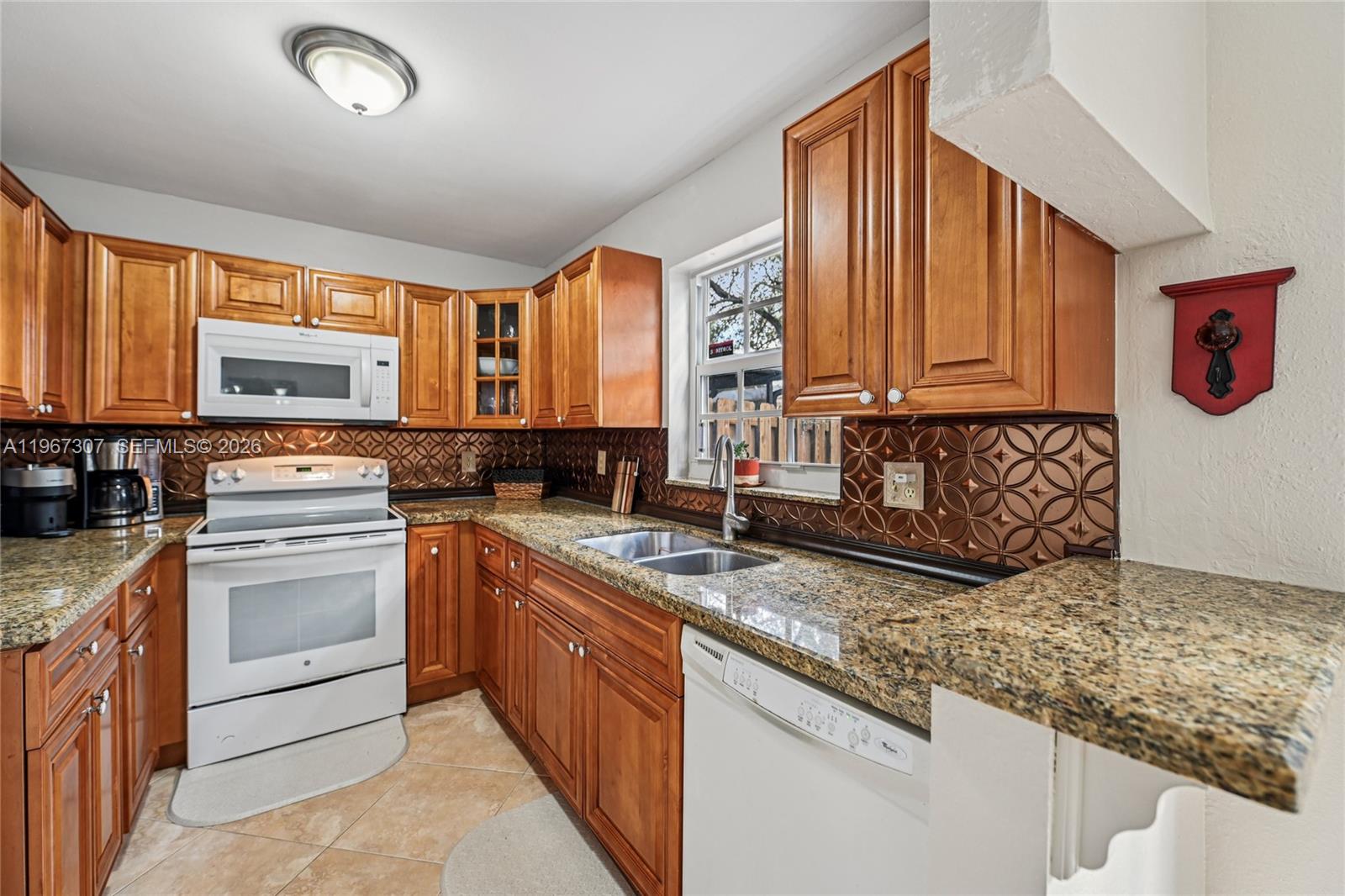 FLAMINGO GARDENS - Residential