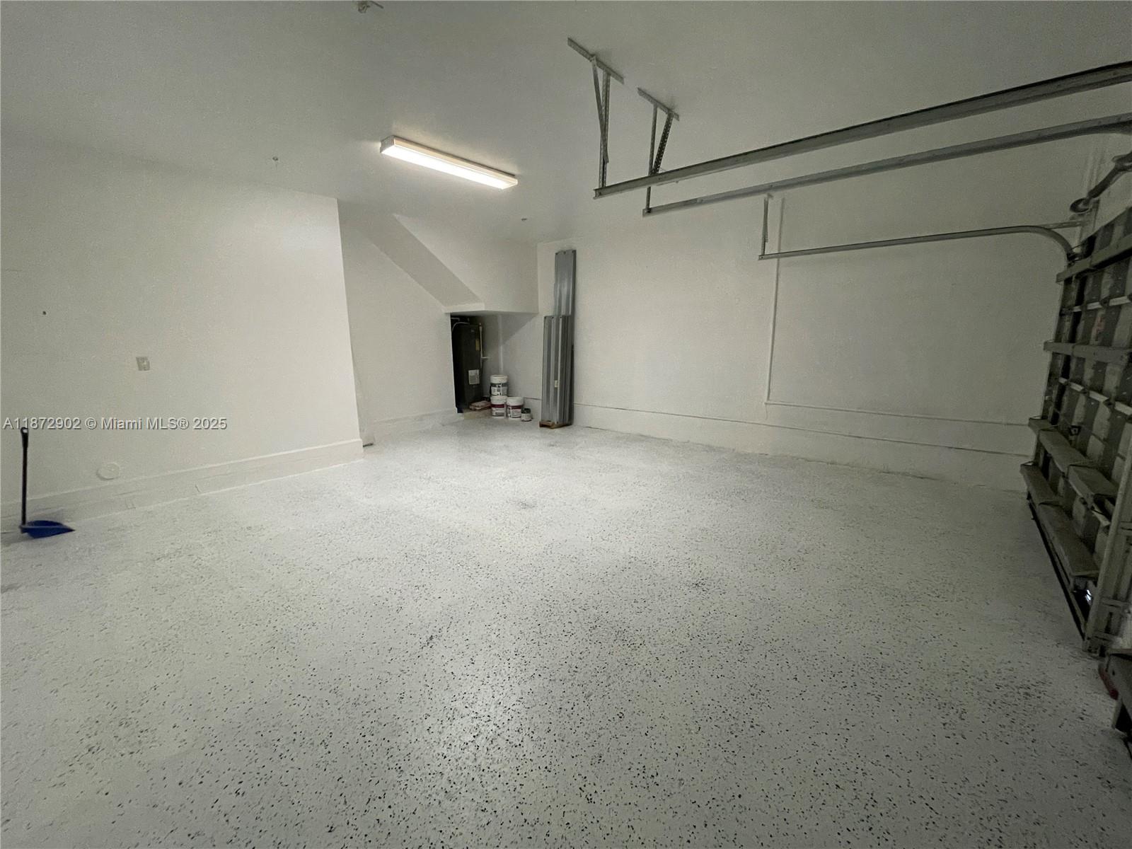 LAKES BY THE BAY FAYE REP - Residential Lease