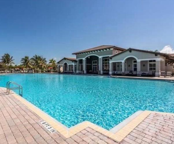 LAKES BY THE BAY FAYE REP - Residential Lease