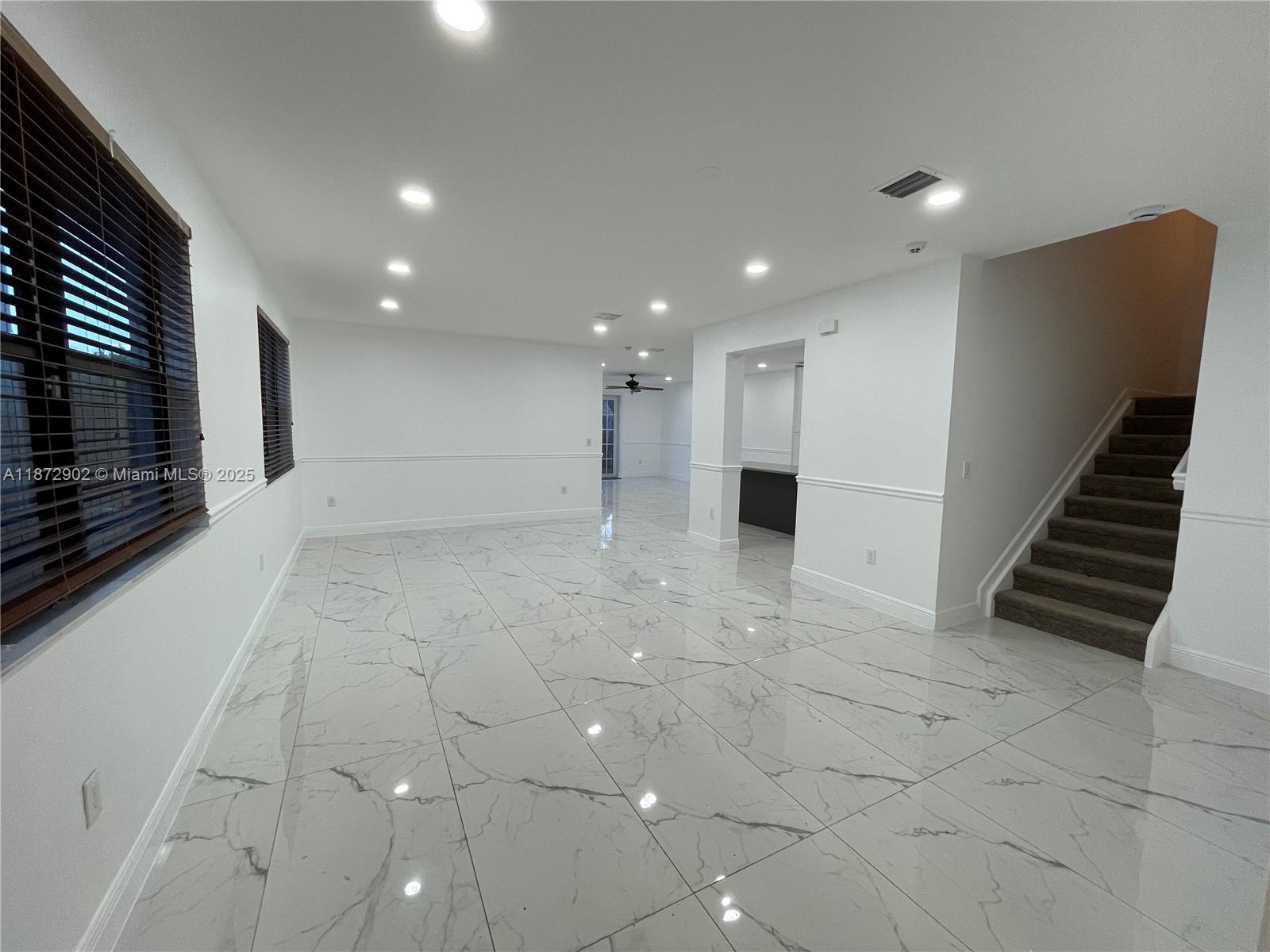 LAKES BY THE BAY FAYE REP - Residential Lease