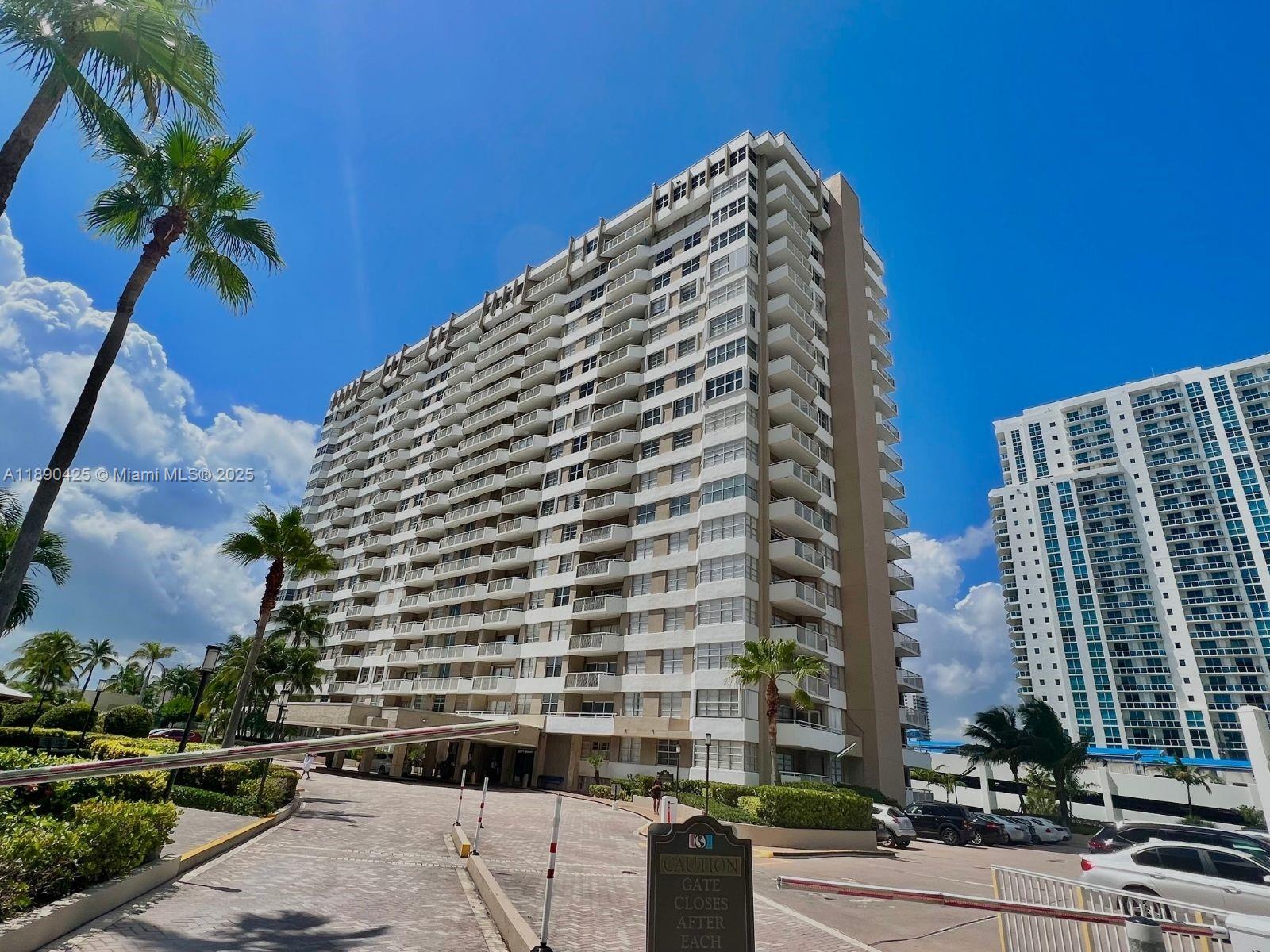 HEMISPHERES CONDO - Residential Lease