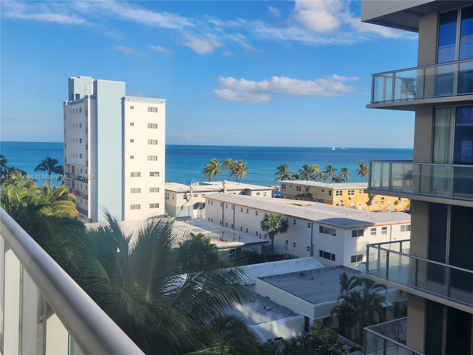 COSTA HOLLYWOOD CONDO - Residential