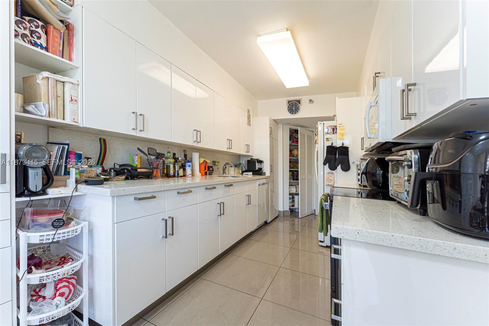 HARBORSIDE AT THE WATERWA - Residential