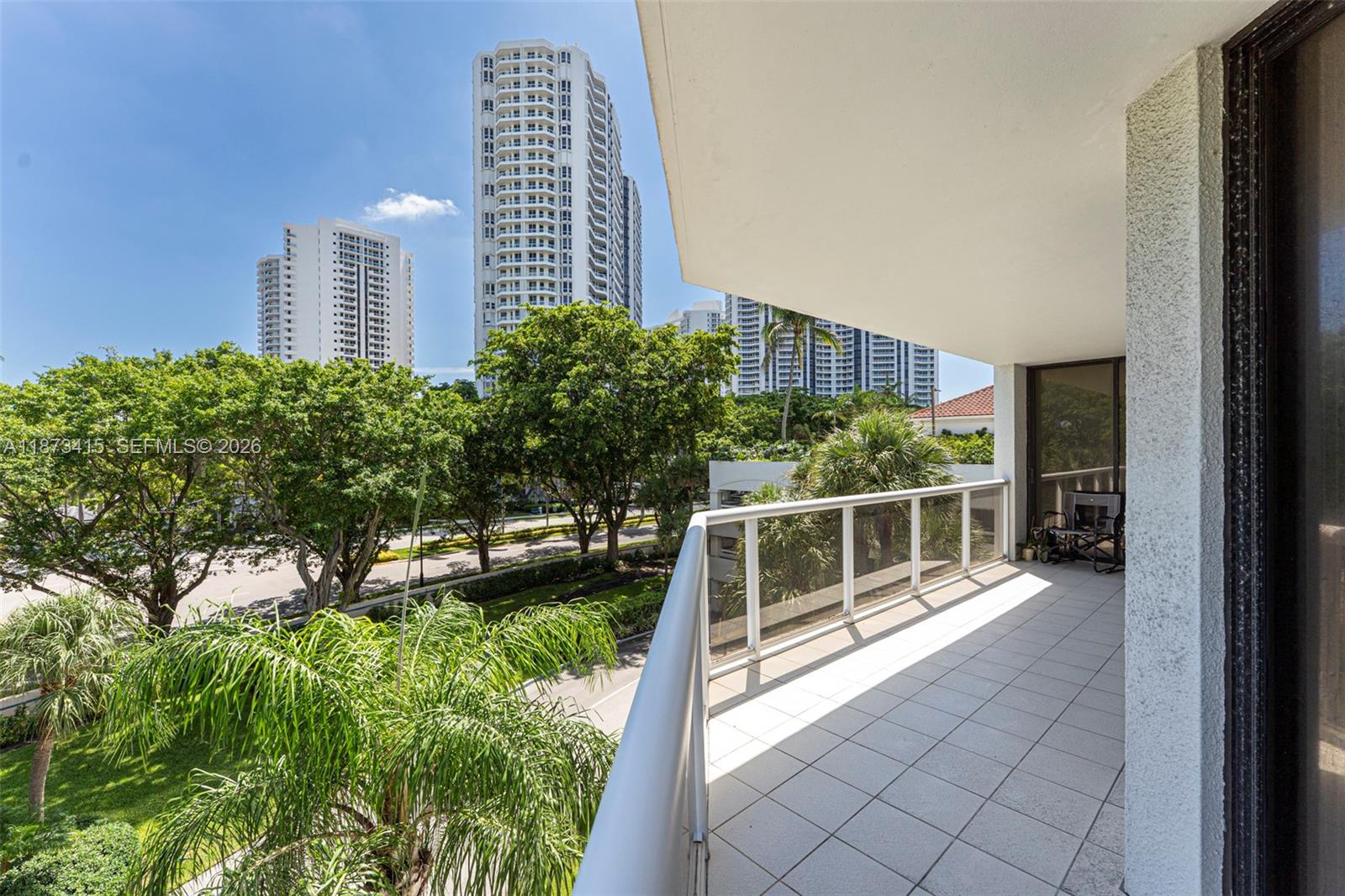 HARBORSIDE AT THE WATERWA - Residential