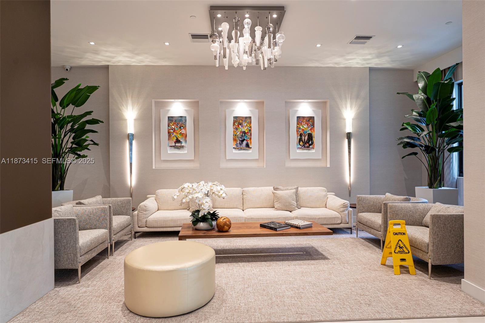 HARBORSIDE AT THE WATERWA - Residential