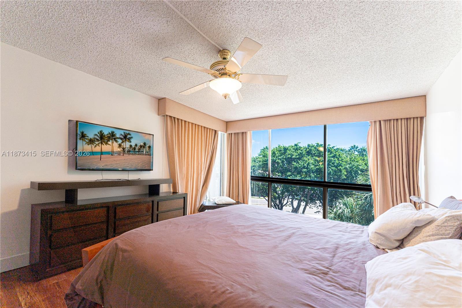 HARBORSIDE AT THE WATERWA - Residential