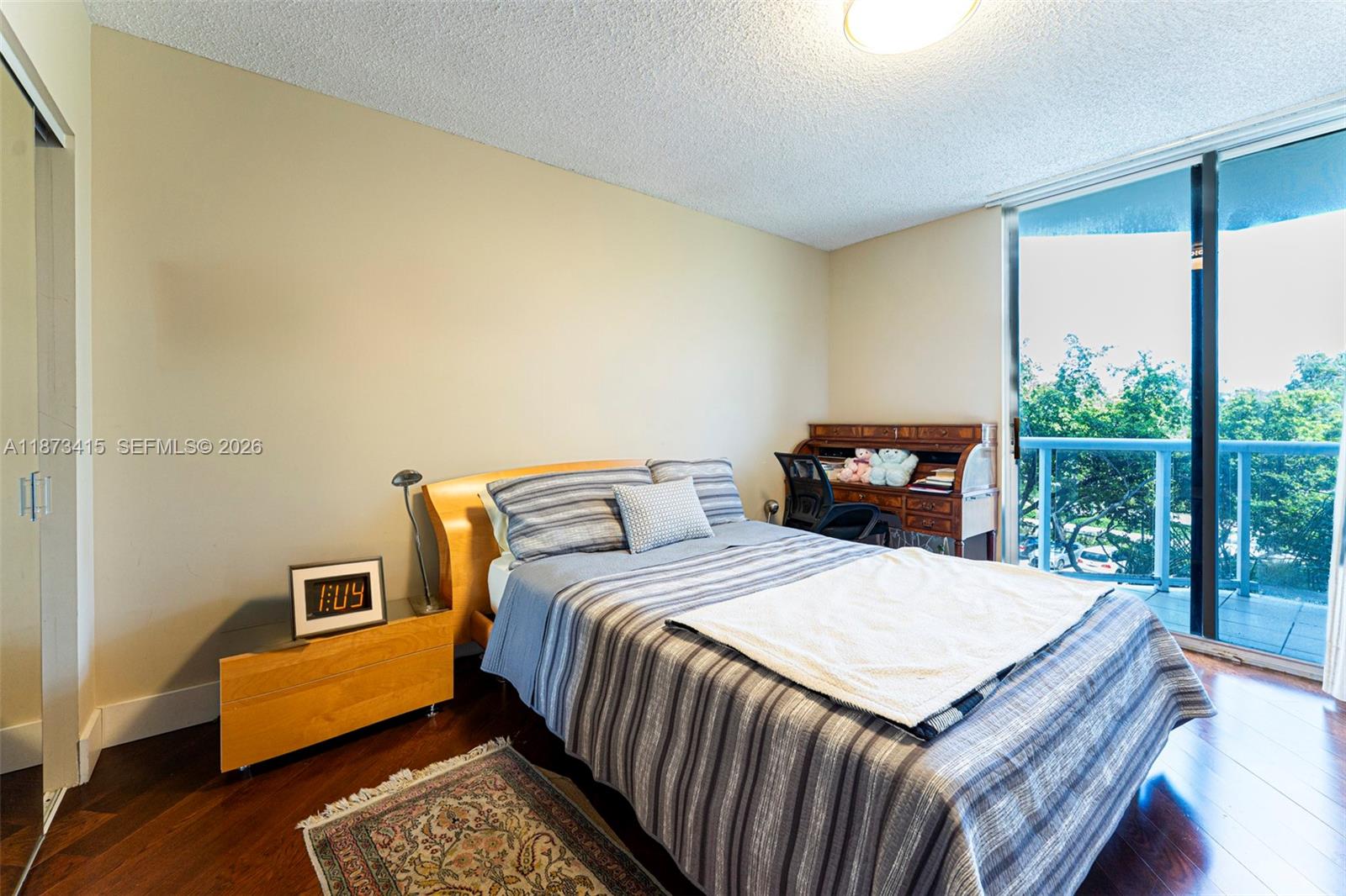 HARBORSIDE AT THE WATERWA - Residential