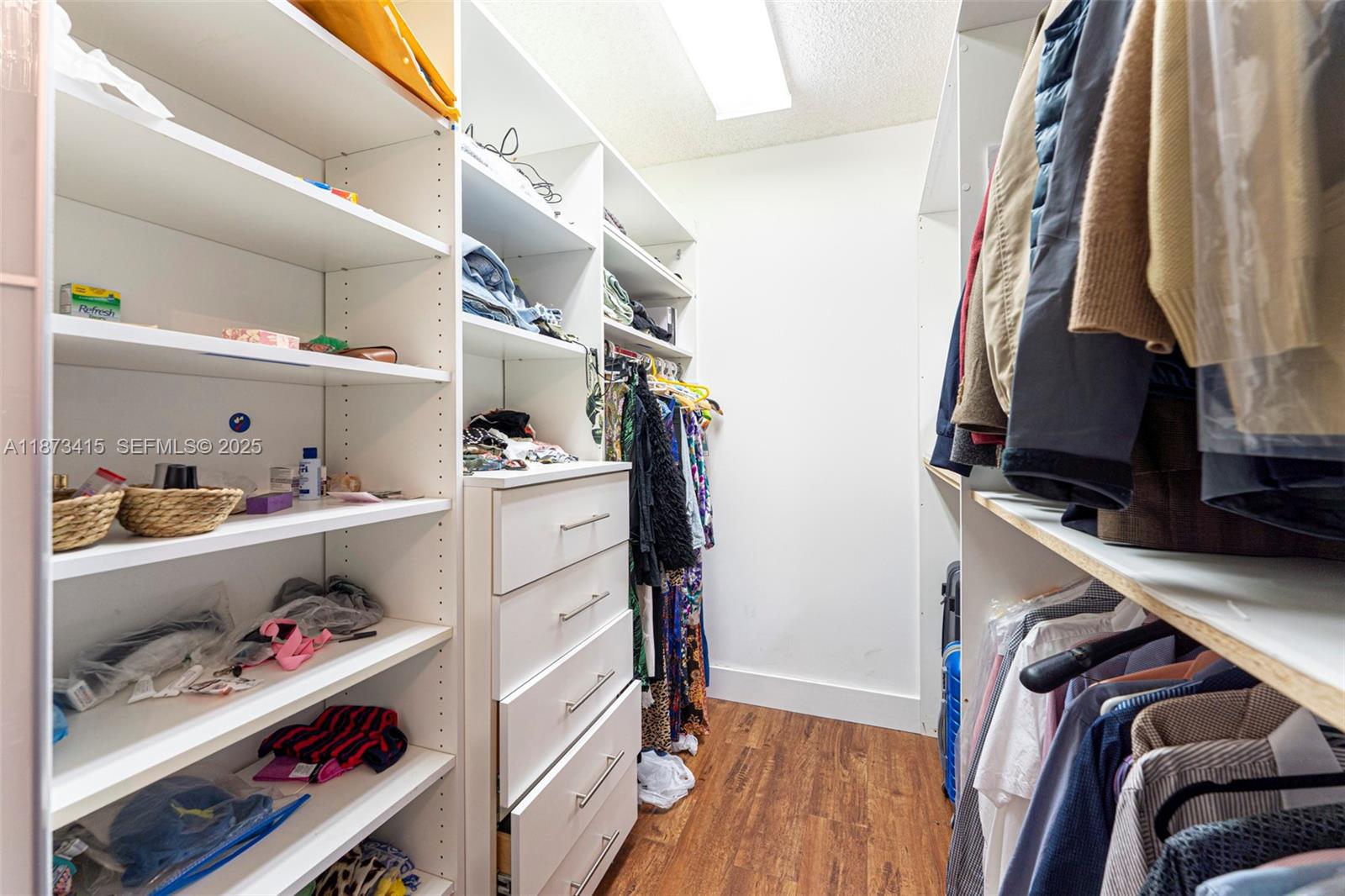 HARBORSIDE AT THE WATERWA - Residential