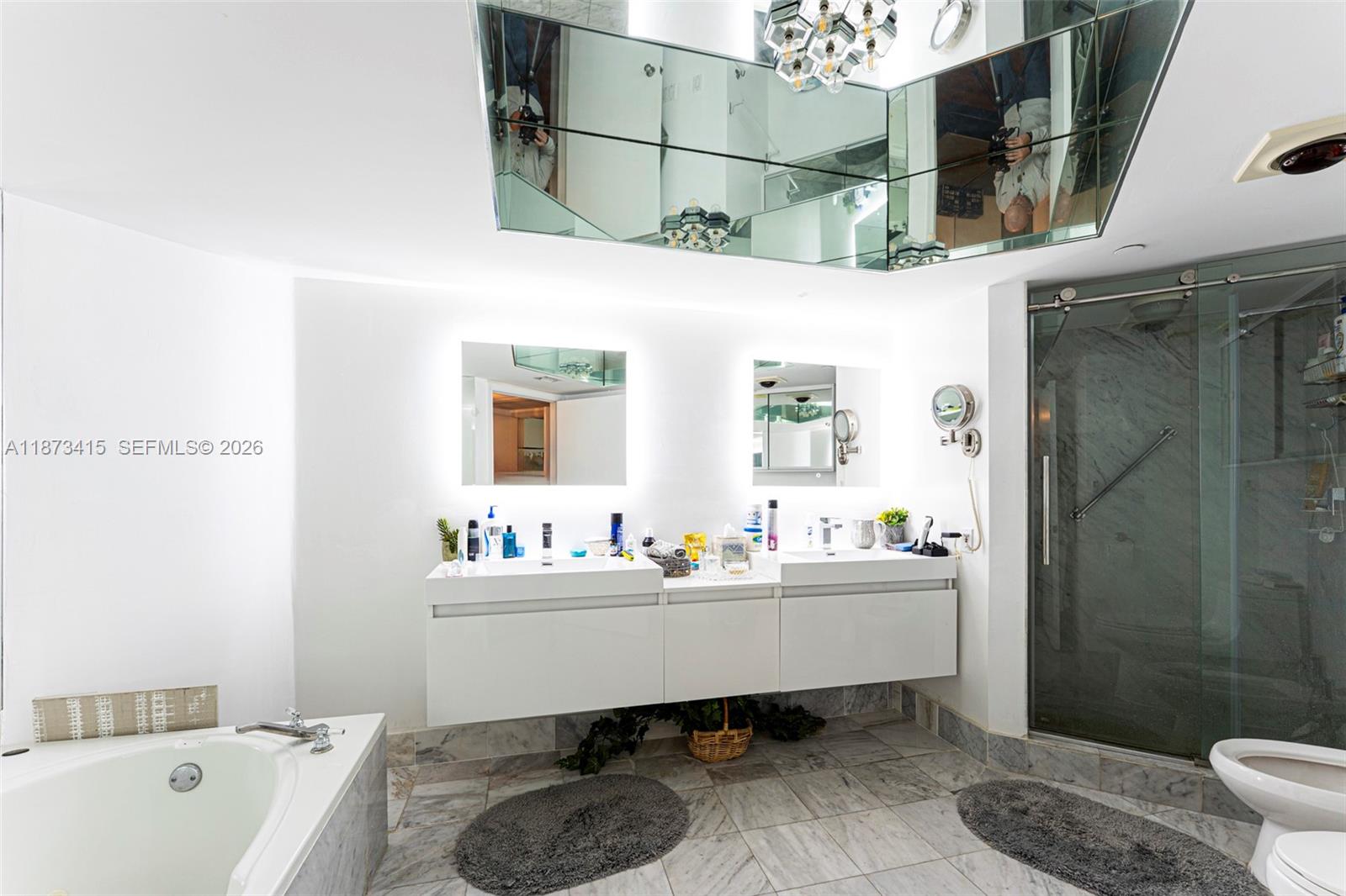 HARBORSIDE AT THE WATERWA - Residential