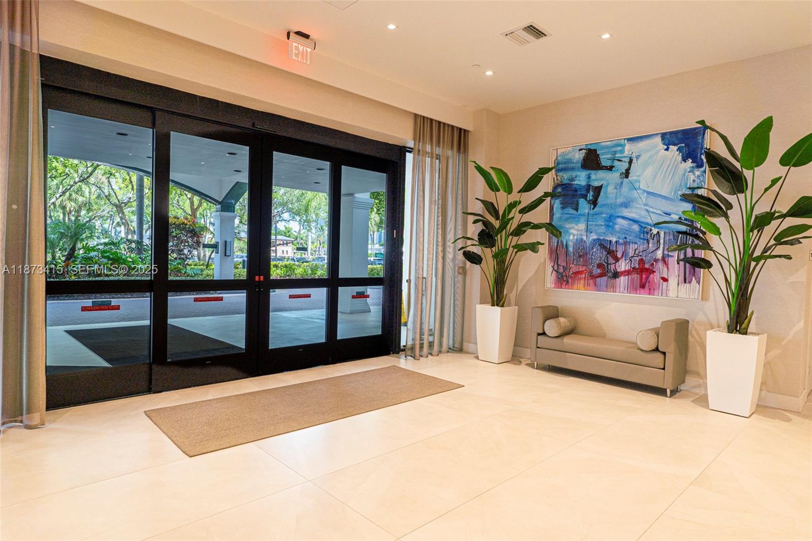 HARBORSIDE AT THE WATERWA - Residential