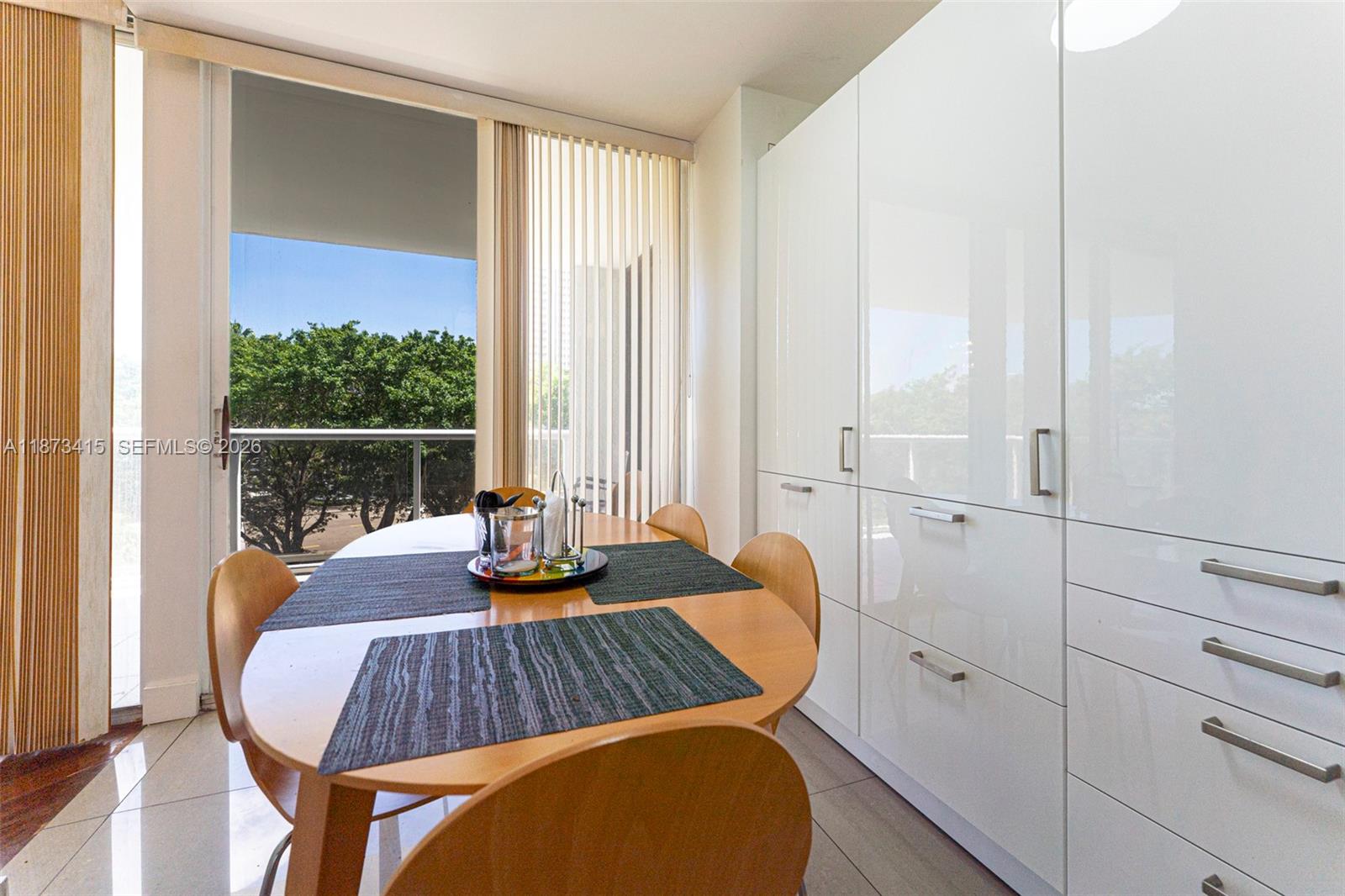 HARBORSIDE AT THE WATERWA - Residential