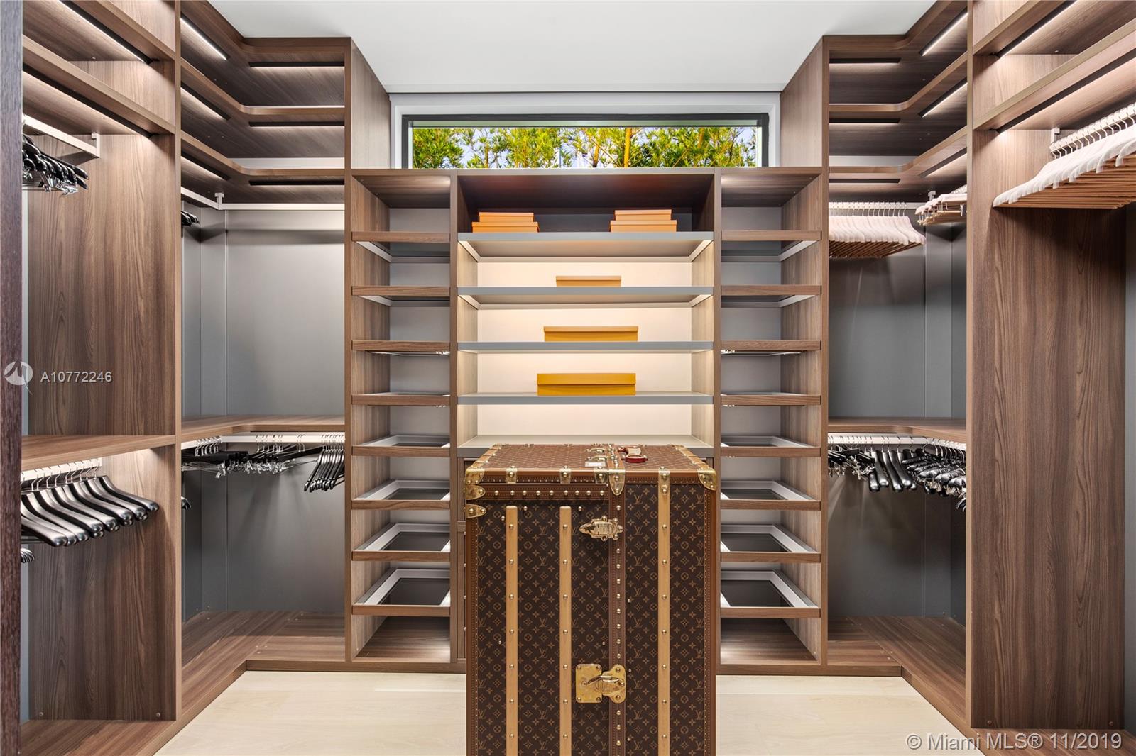 PALM ISLAND - Residential