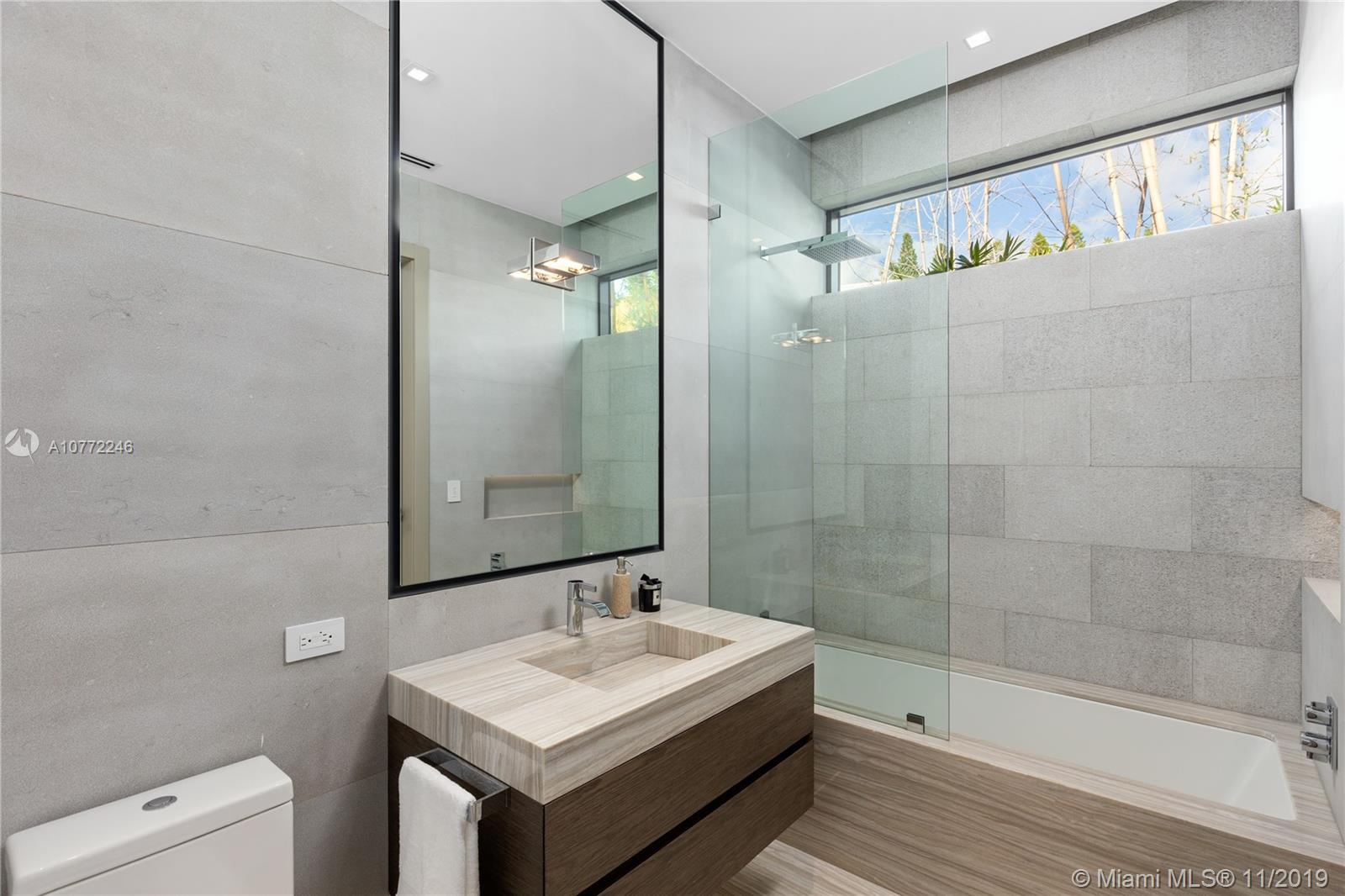 PALM ISLAND - Residential