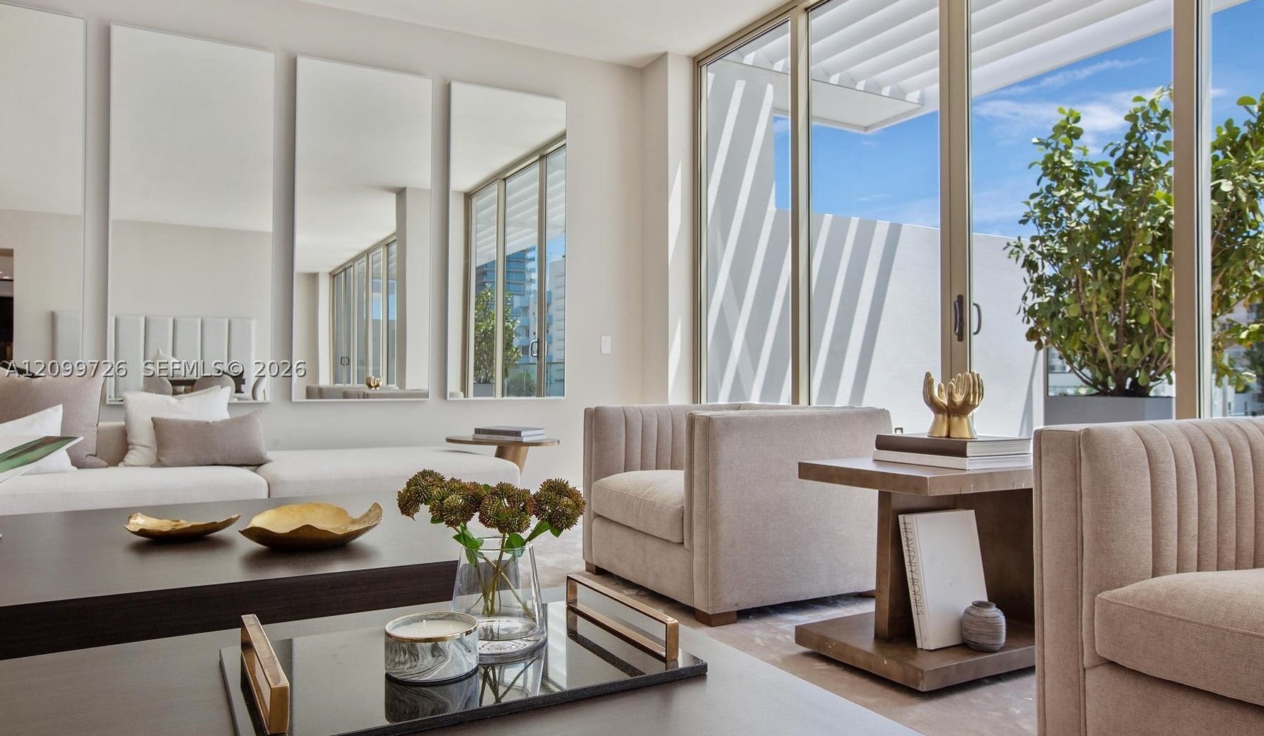 300 Collins Ave PH2