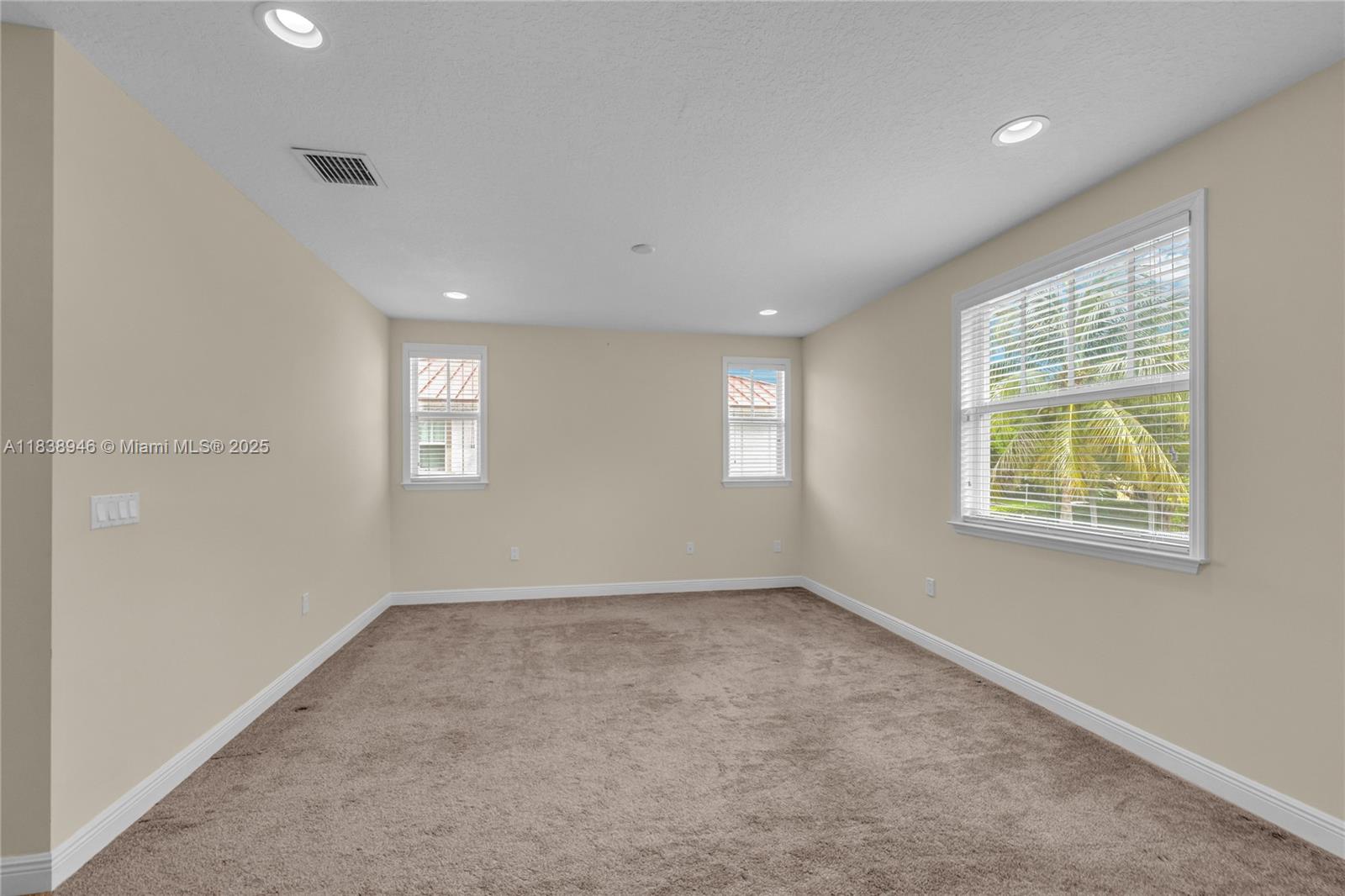 PALM AIRE CYPRESS COURSE - Residential Lease