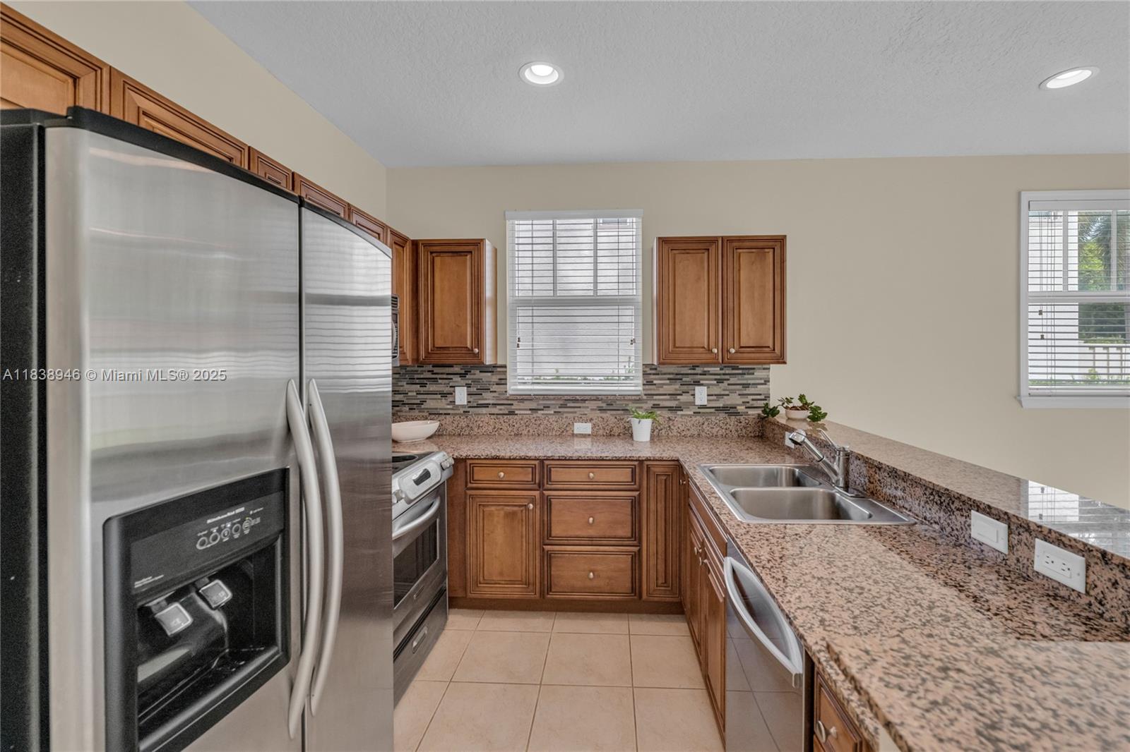 PALM AIRE CYPRESS COURSE - Residential Lease