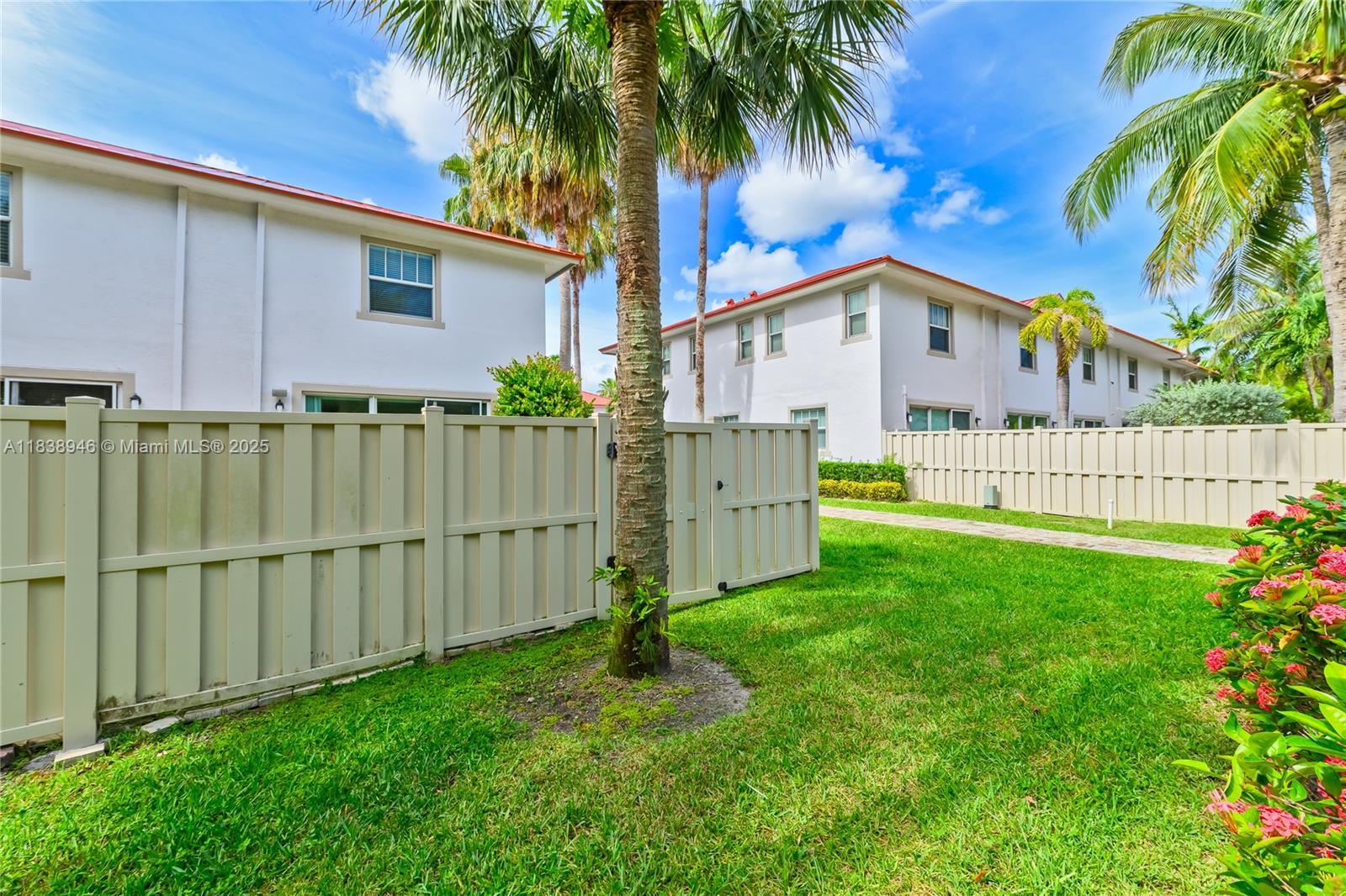 PALM AIRE CYPRESS COURSE - Residential Lease