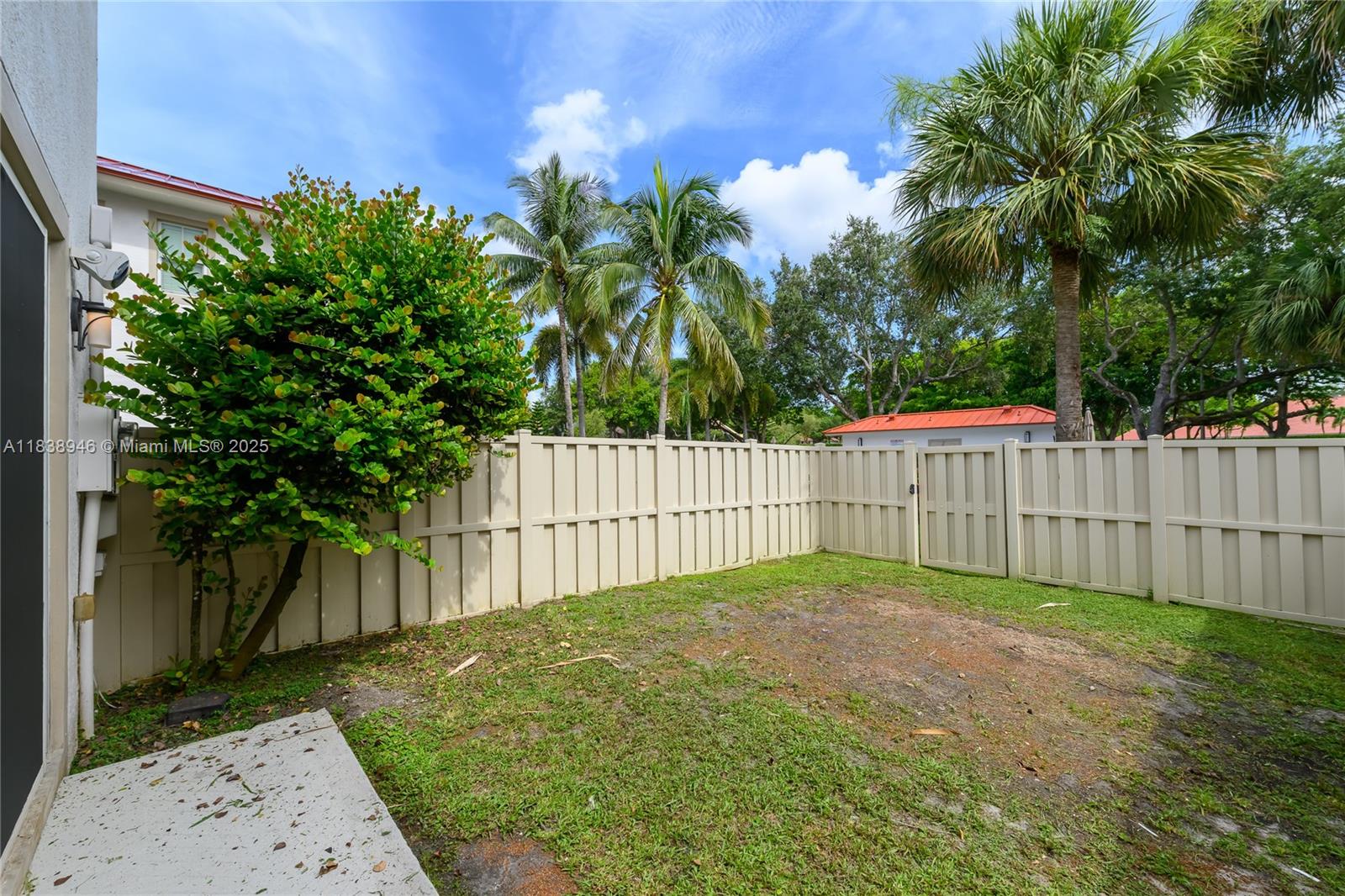 PALM AIRE CYPRESS COURSE - Residential Lease