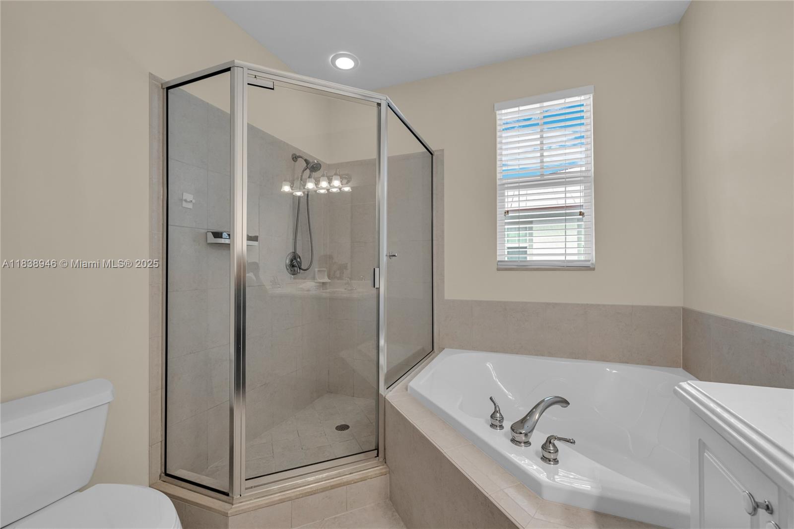 PALM AIRE CYPRESS COURSE - Residential Lease