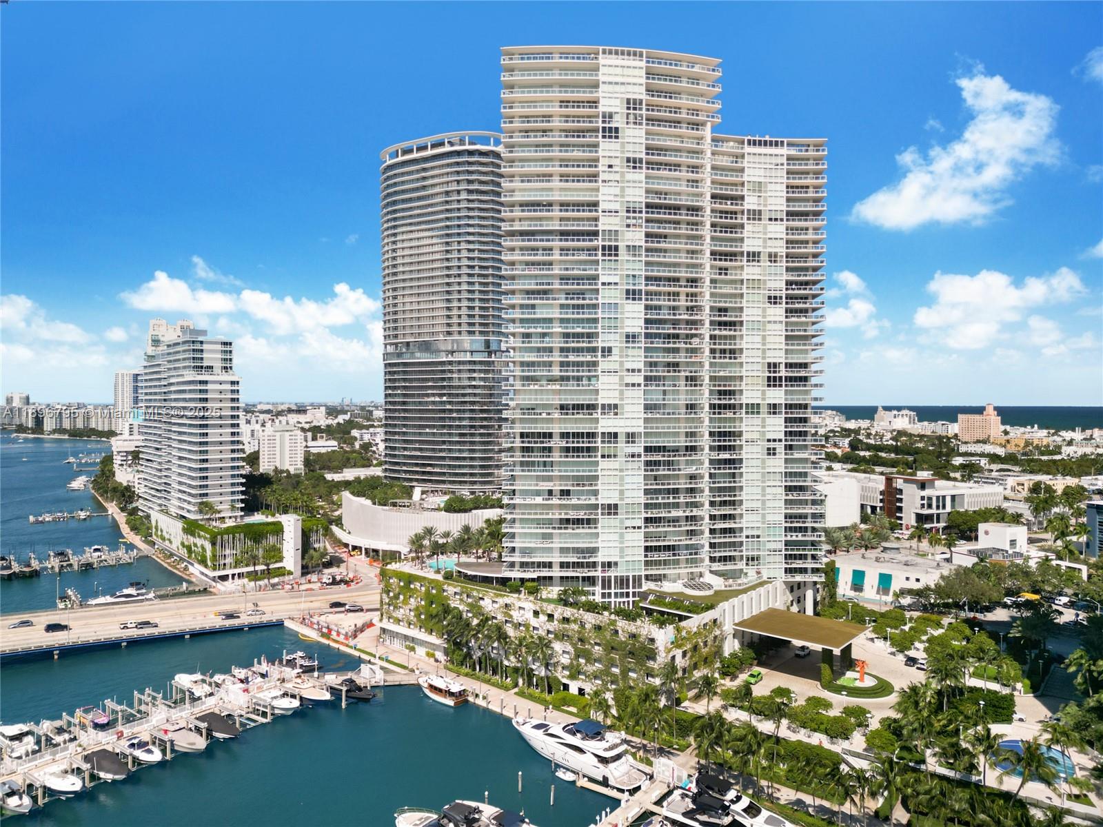 ICON CONDO - Residential