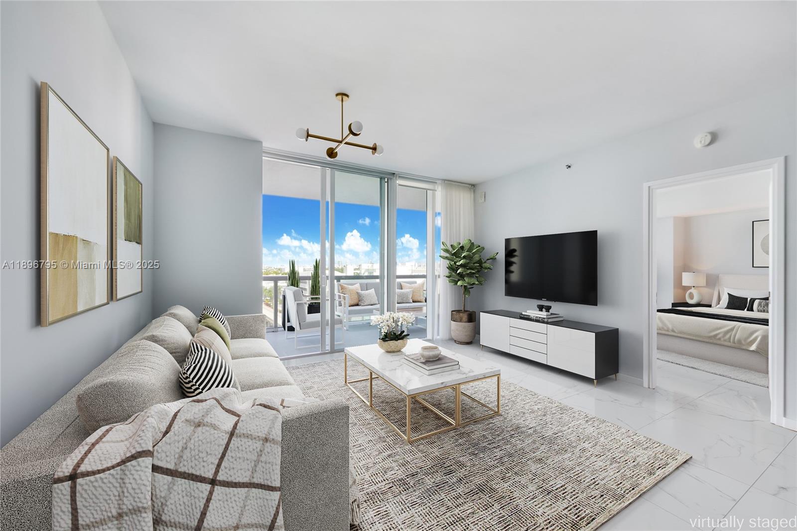 ICON CONDO - Residential