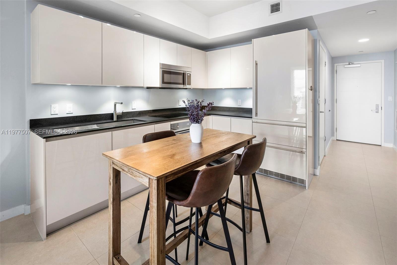 1010 BRICKELL CONDO - Residential