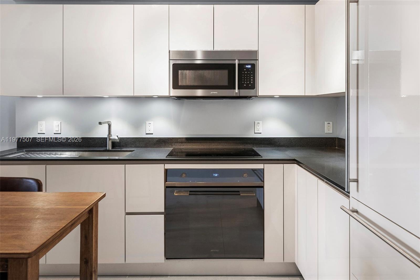 1010 BRICKELL CONDO - Residential