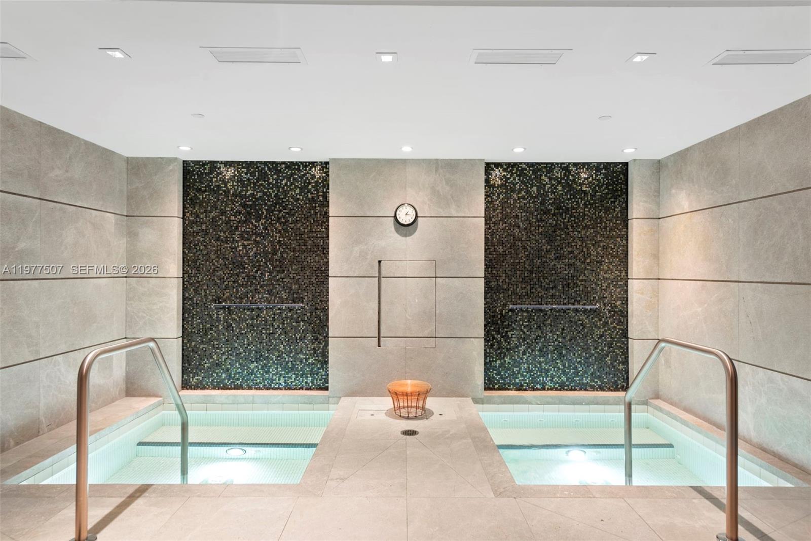 1010 BRICKELL CONDO - Residential