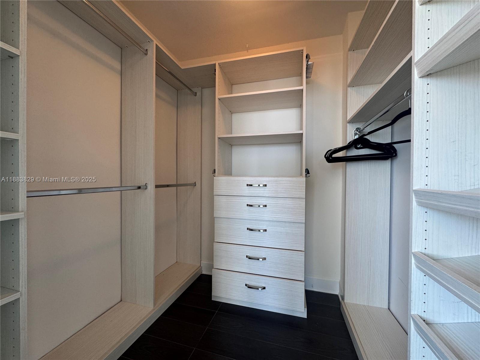 FLAMINGO SOUTH BEACH I CO - Residential Lease