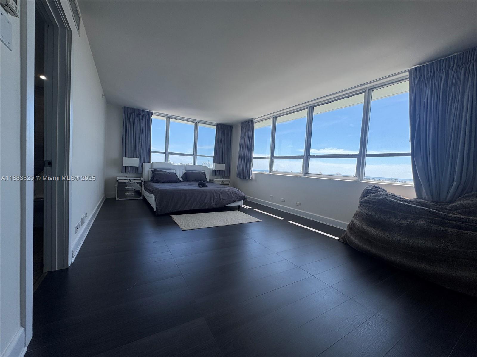 FLAMINGO SOUTH BEACH I CO - Residential Lease