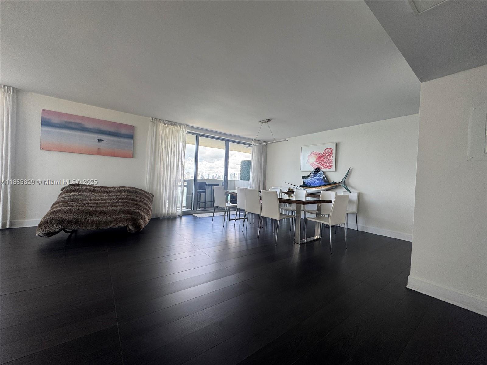 FLAMINGO SOUTH BEACH I CO - Residential Lease