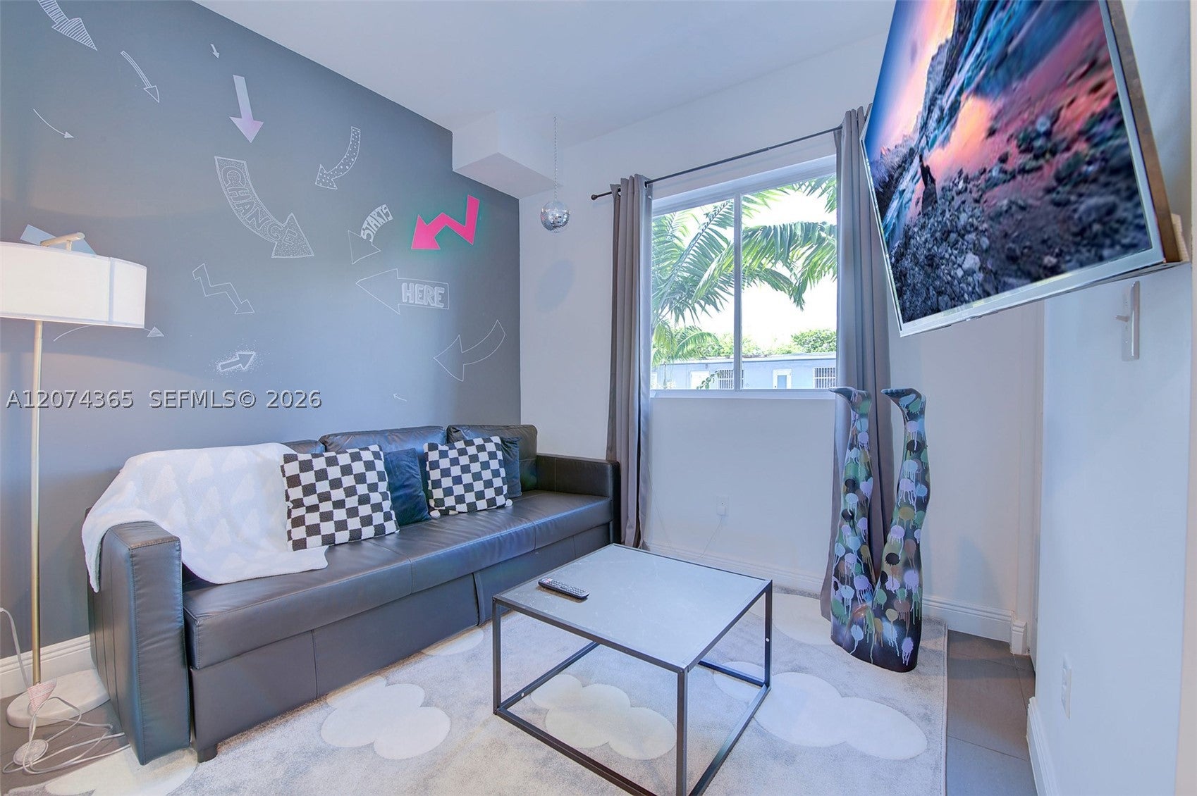 346 NW 35th St 3